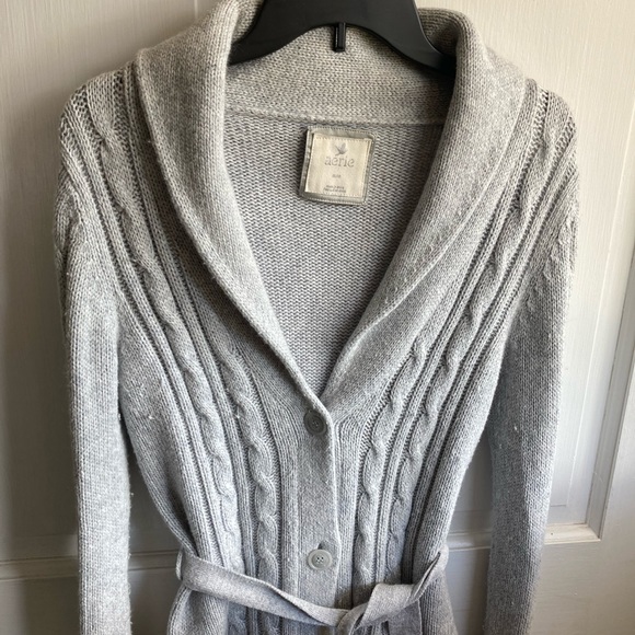 Aerie AEO Belted Knitted Gray Cardigan Sweater Size Medium - Picture 3 of 5